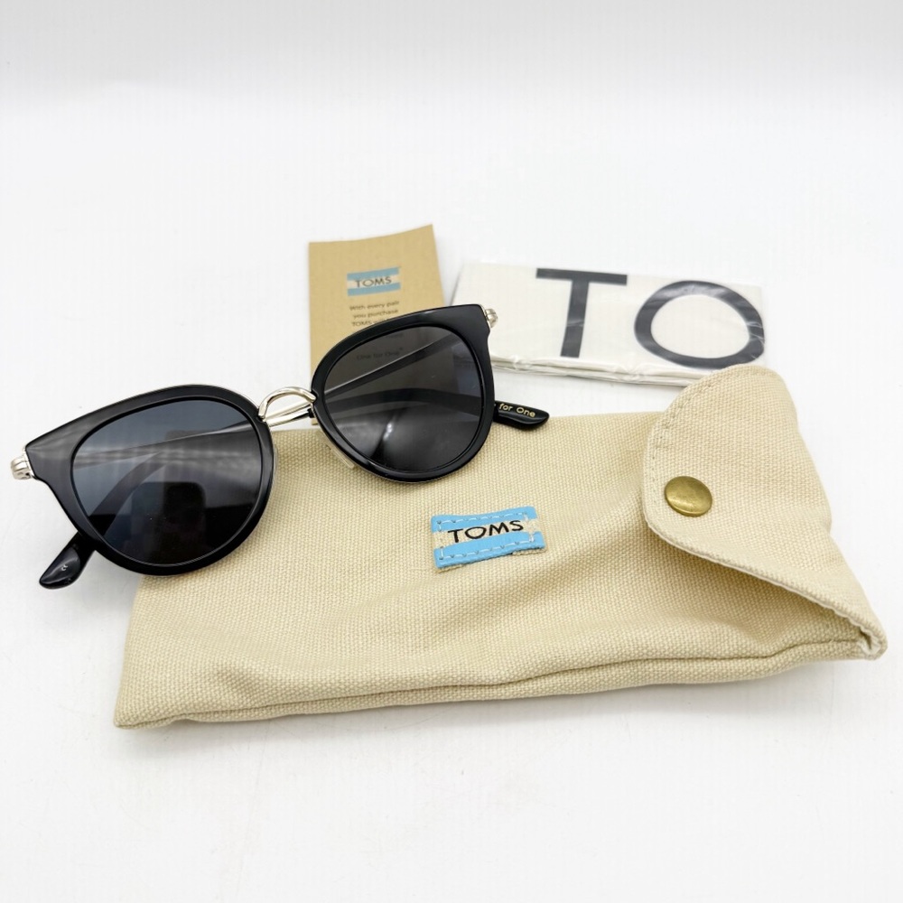 TOMS REY Women's Sunglasses One For one black/gold 10010642 New W Box